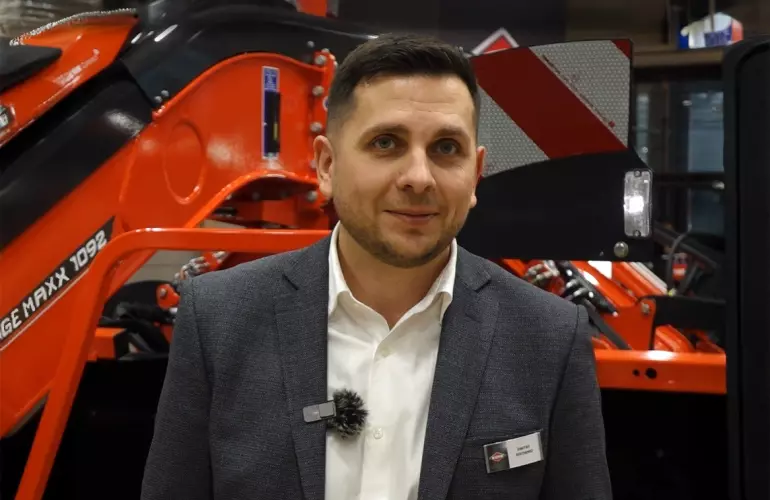 Дмитро Довженко