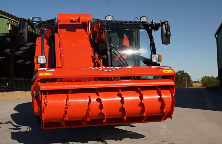 frezerna-holovka-kormozmishuvacha