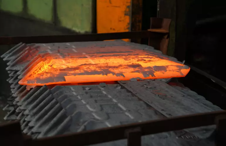 Високоякісна сталь