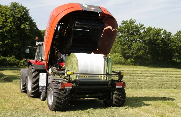 IBIO+ виконує тюкування