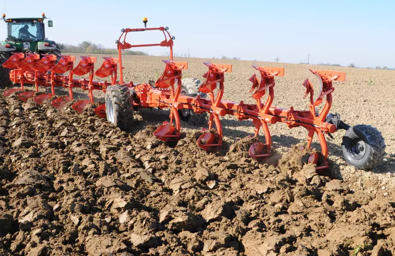Плуг VARI-CHALLENGER – копіювання поверхні