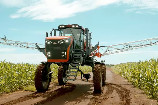 Драбина та бак для змішування 