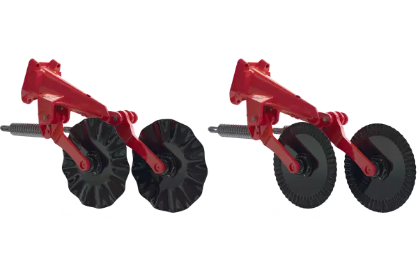 Вибирайте між двома відкривними дисками причіпної сівалки AUROCK нульового обробітку та природоохоронного землеробства – хвилястим або гофрованим.