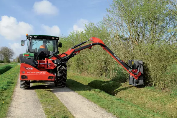 Faucheuse Débroussailleuse KUHN MULTI-LONGER GII 5557 P : le bras droit avec la portée en plus !