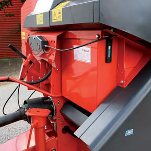 Автономний гідравлічний вузол для тракторів з низькою потужністю гідросистеми