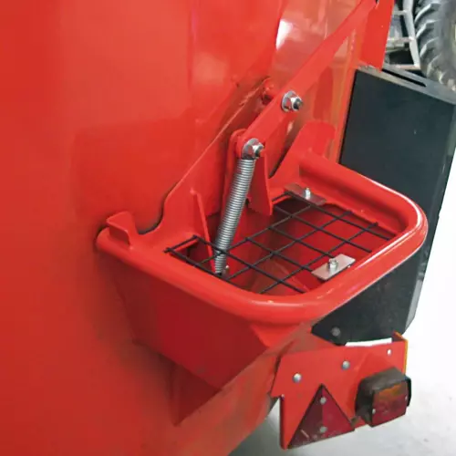 Затвор для завантаження мінералів дає змогу точно додавати невеликі кількості інгредієнтів