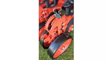 Ручне регулювання копіювальних коліс для озимих культур сівалки SELECT