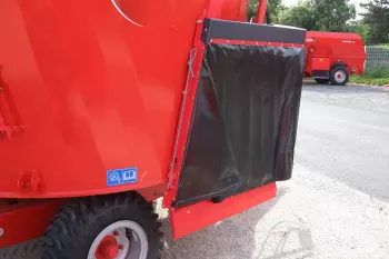 Розподільні жолоби змішувача-роздавача KUHN EUROMIX I: швидке роздавання!