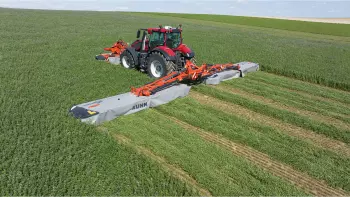 Der GMD 15030 im Einsatz auf einem Feld