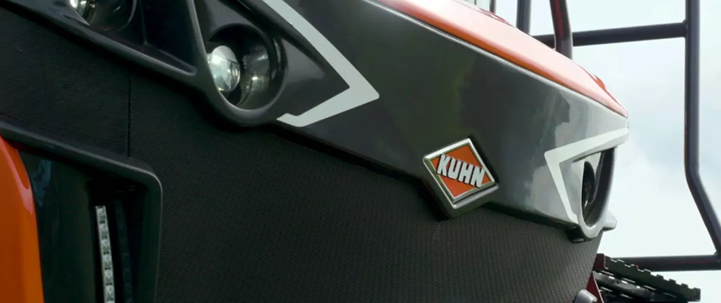 Кришка бака для дизельного пального