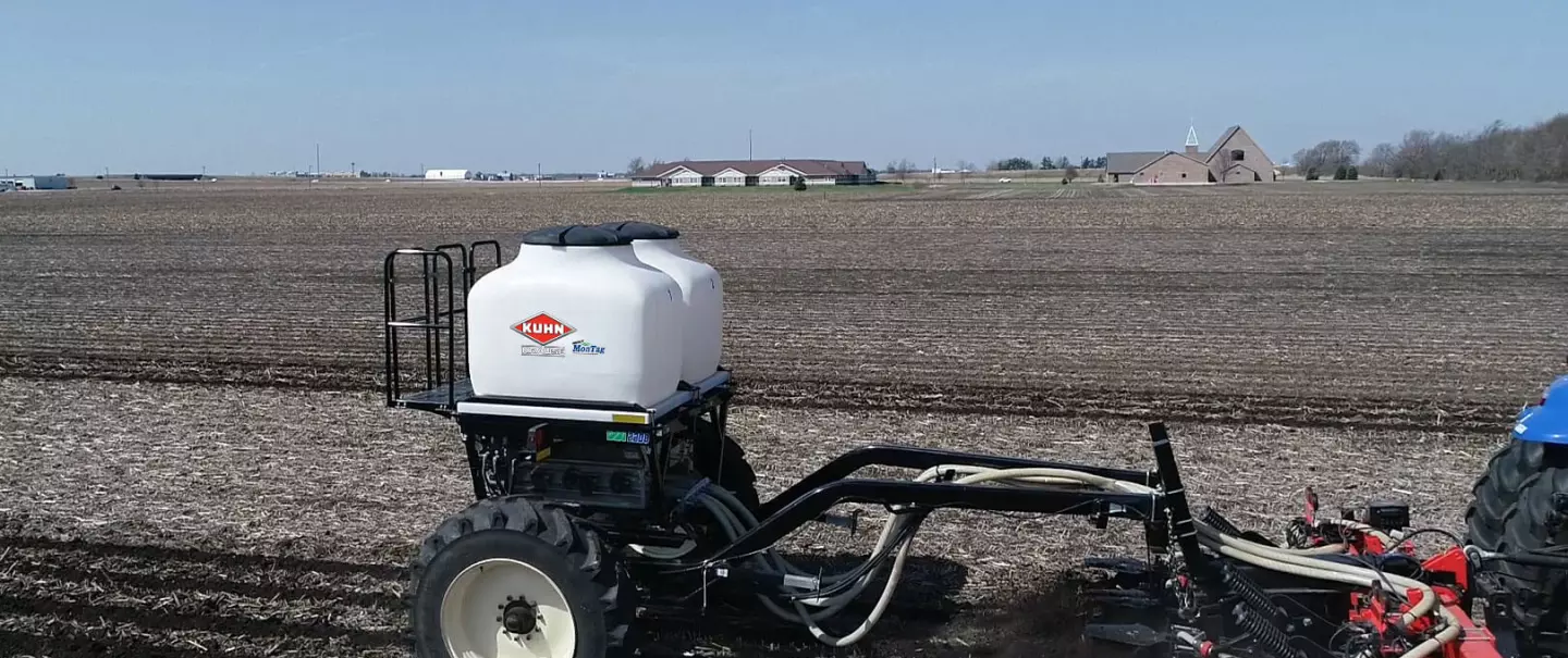 <span id="carac_242804_49924_1_20"> GLADIATOR 1210M в роботі</span>