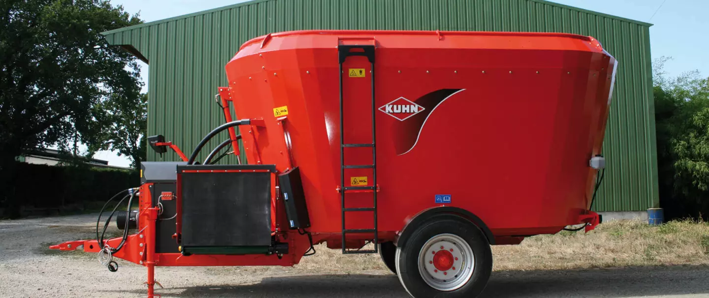 PROFILE CROSSMIX 2 CS в роботі